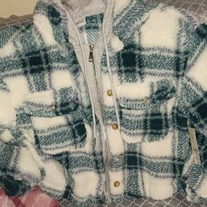 2/$12 NWT Plaid Sherpa Jacket with Hood Sz Sm